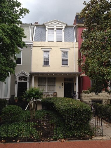 415 New Jersey Avenue SE 2-4 Beds Apartment for Rent Photo Gallery 1
